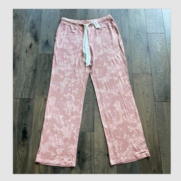 Soma Wknd New The Sunday Lounge Pant Size XS Pink Camo Wide Leg Stretch NWT - Picture 1 of 6